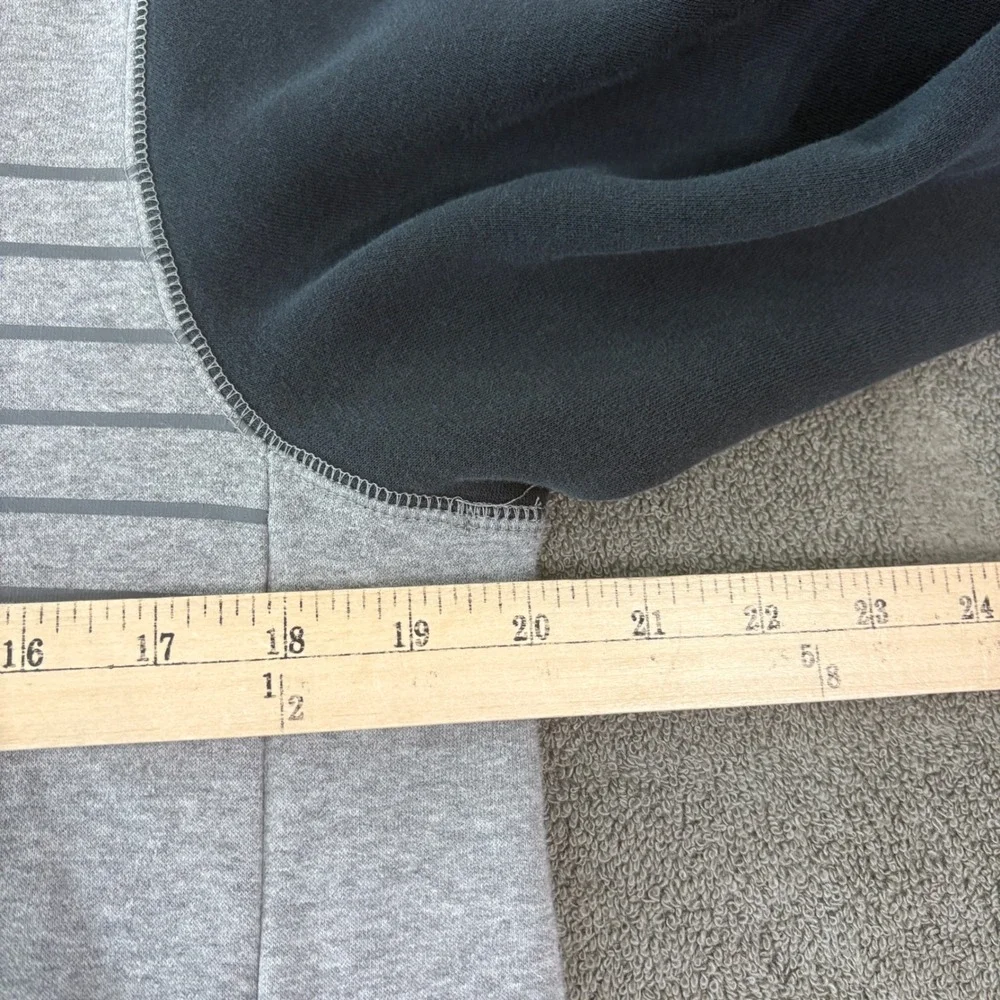 Jordan‎ Hoodie Mens Size Small Gray Flight Jumpman Pullover Graphic Active Gym
